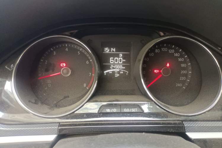 Used Volkswagen C-TREK 2017 1.6L Manual Comfort Model
