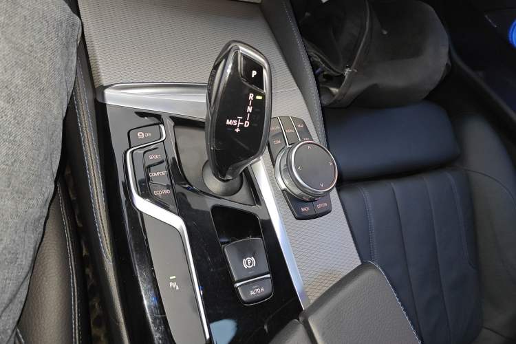 Used BMW 5 Series 2019 525i M Sport Package