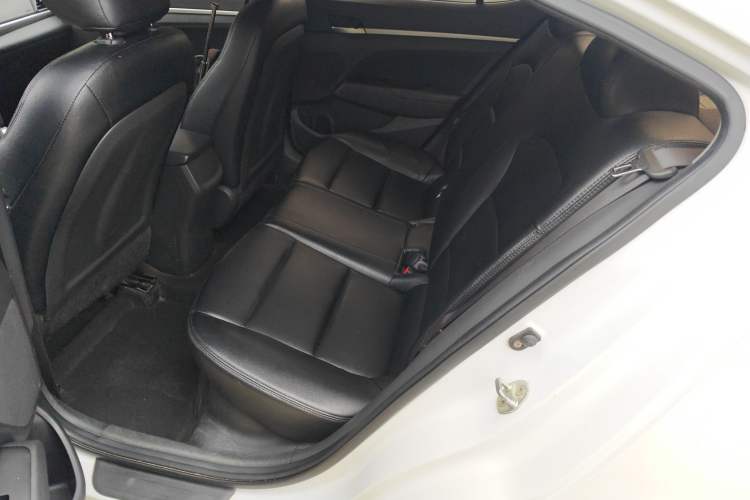 Used Hyundai Elantra PHEV 2019 1.6L PHS Comfort Edition
