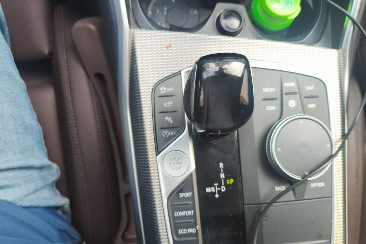 Used BMW 3 Series 2020 Facelifted 325Li M Sport Night Edition Package Gear Lever