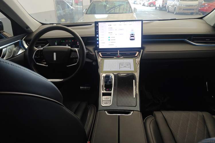 Used Wey Mocha 2021 2.0T Four-Wheel Drive Premium Edition
