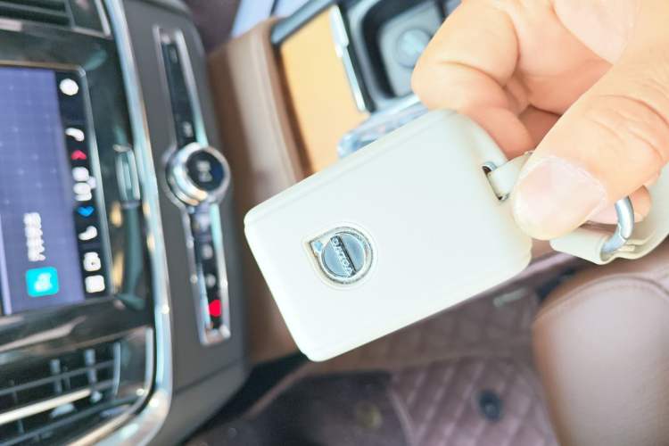 Used Volvo S90 2024 B5 Zhiyi Luxury Edition