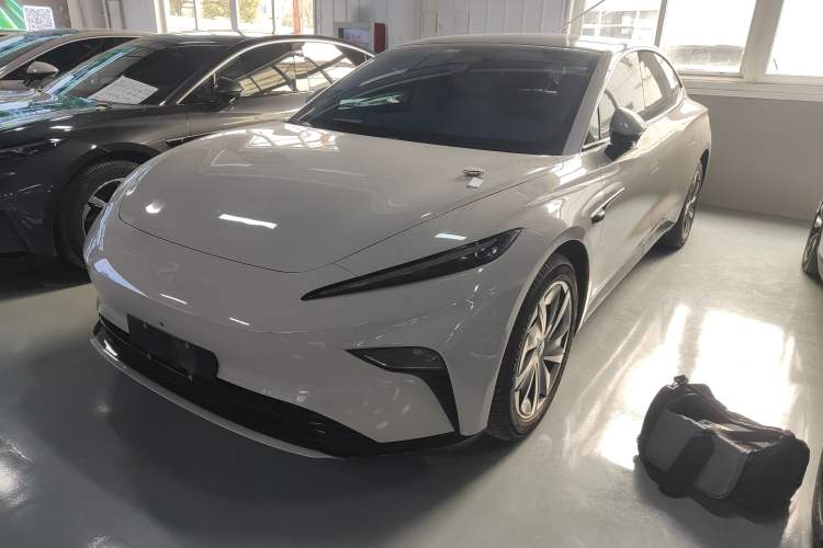 Used Rising F7 2023 Advanced Edition