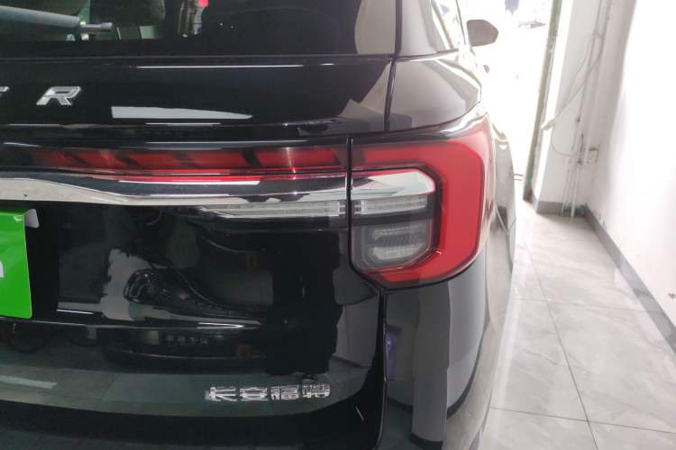 Used Ford Explorer 2023 EcoBoost 285 Four-Wheel Drive Stylish Plus Version 7 Seats
