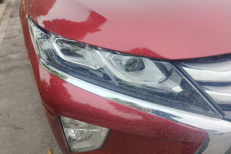 Used Mitsubishi Eclipse Cross 2018 1.5T CVT Four-Wheel Drive TrueMe Edition Right Front Headlight