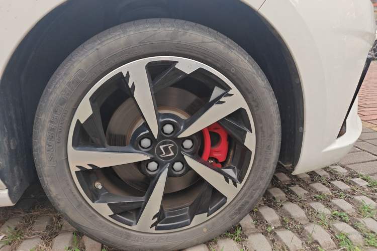 Used SOL A5 2021 1.5T CVT Prestige Smart Connectivity Model Right Front Wheel Hub