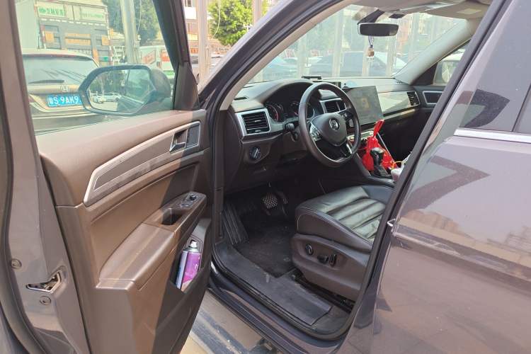 Used Volkswagen Teramont 2017 530 V6 Four-Wheel Drive Luxury Edition Driver Seat