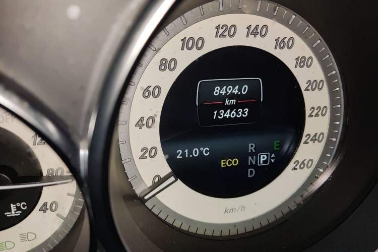 Used Mercedes-Benz CLS 2017 CLS 260 Elegant Edition Odometer Close Up