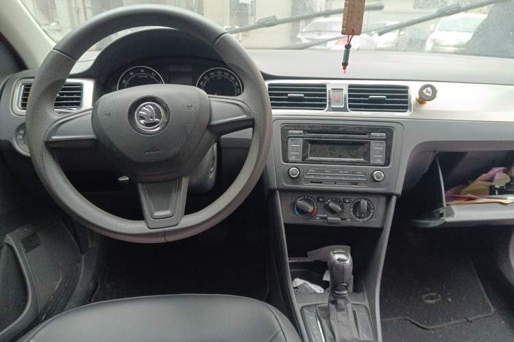 Used Skoda Rapid Spaceback 2016 1.6L Automatic Chuanxing Edition