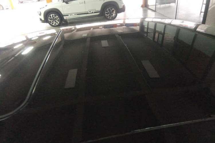 Used Skoda Octavia 2015 Classic Model 1.6L Automatic Yijie Version Roof