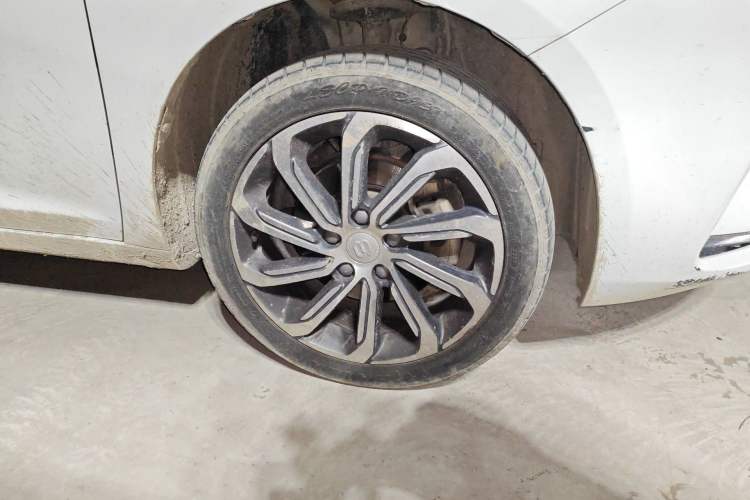 Used Geely Auto Emgrand GL 2020 1.4T Manual Luxury Model