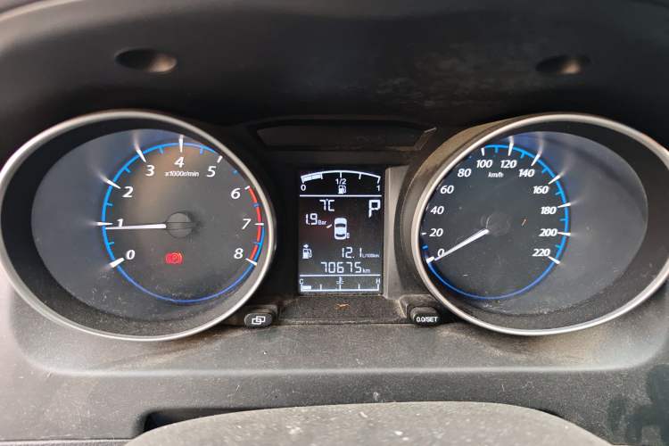 Used FORTHING Joyear X5 2016 1.6L CVT Deluxe Model