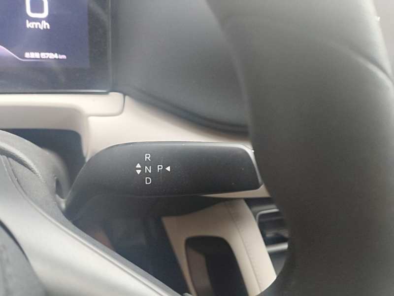 Used BYD Yuan UP 2025 Model 301KM Leading Version — 13