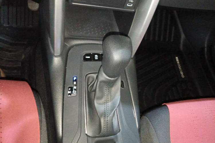 Used Toyota Corolla Cross 2024 2.0L Pioneer Edition
