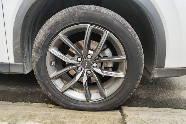 Used Dongfeng Fengon 580 2022 1.5T Automatic Enjoyment Model Exterior 7