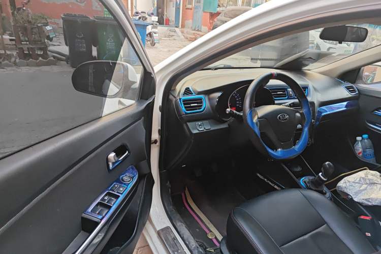 Used Kia K2 2015 Sedan 1.4L MT GLS