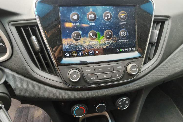 Used Chevrolet Monza 2019 Redline 320T Dual-Clutch Joyful Edition China VI Standard Audio And AC Panel