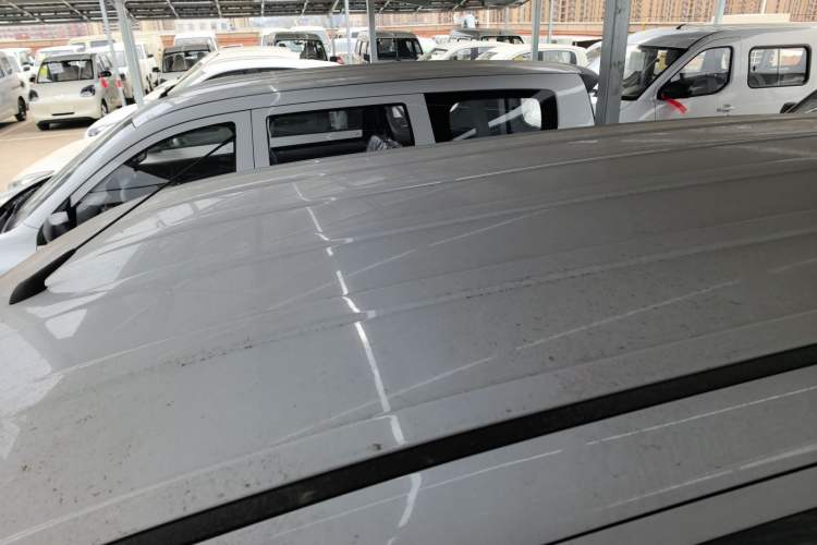 Used Wuling Hongguang New Energy 2024 All-Electric Model 300KM Standard Version
