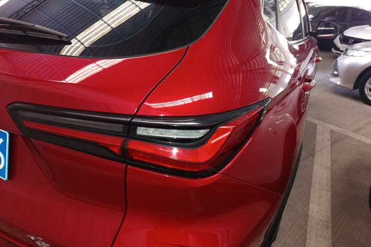 Used Oshan X5 2021 Revised Version 1.5T DCT Luxury Edition
