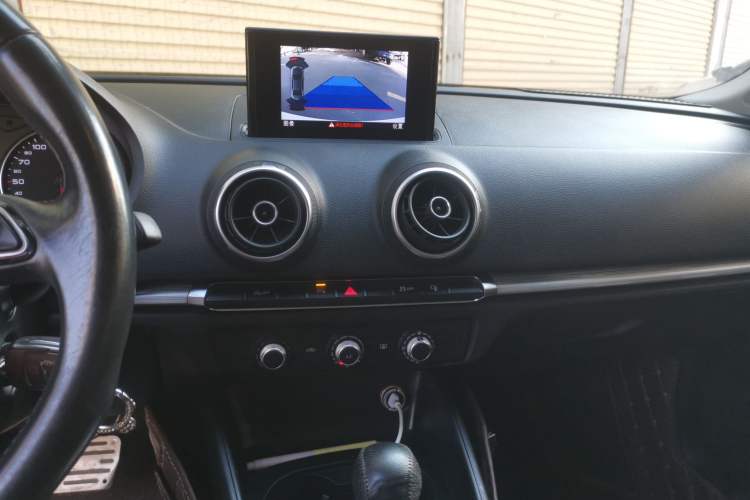 Used Audi A3 2015 Limousine 35 TFSI Millionth Anniversary Intelligent Leading Model