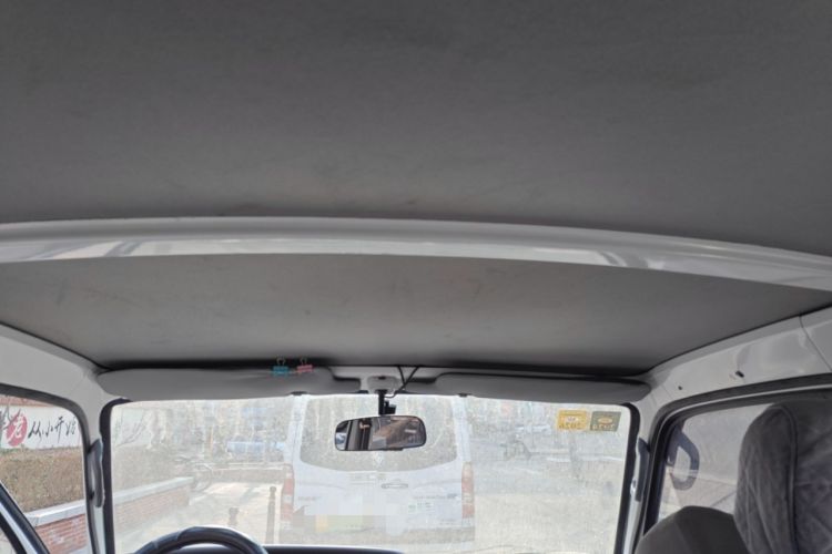 Used Jinbei Hiace 2018 2.0L Fifth-Generation Power King Comfortable Standard Top 10-Seater V20
