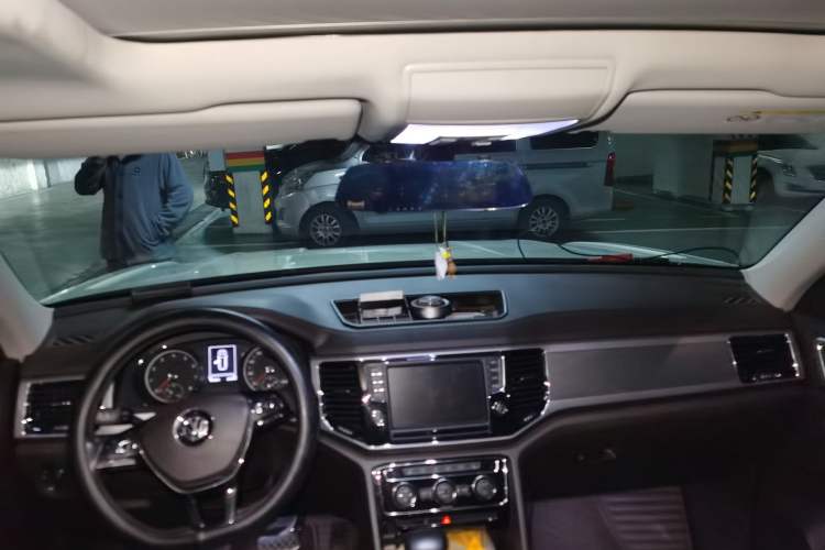 Used Volkswagen Teramont 2017 330TSI Two-Wheel-Drive Luxury Edition