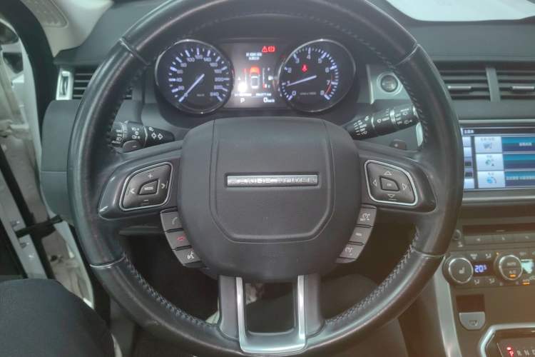 Used Land Rover Range Rover Evoque 2015 2.0T 5-Door Luxury Edition