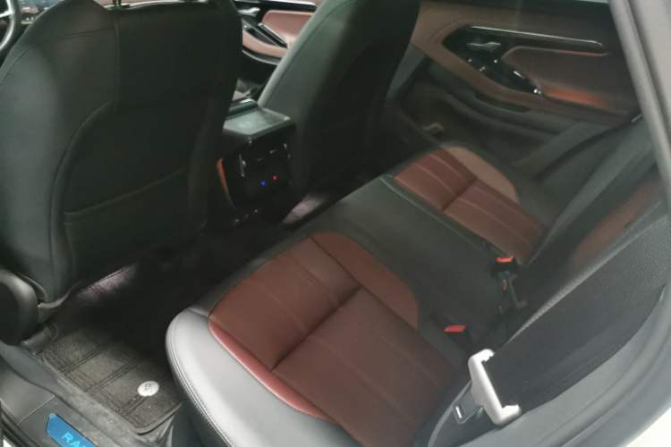 Used Land Rover Range Rover Evoque New Energy 2023 Aurora L P300e Plug-in Hybrid Electric Version