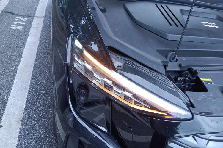 Used Audi Q5 e-tron 2023 40 e-tron Starry Edition Mecha Kit Right Front Headlight