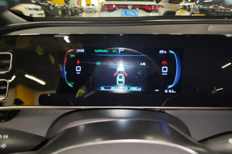 Used BYD Qin L 2024 DM-i 80KM Leading Model Instrument Cluster