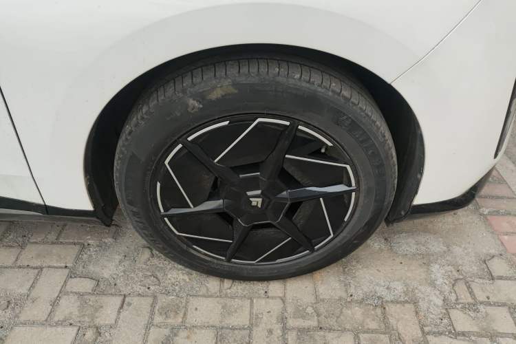 Used Hyptec HT 2023 670 Rear-Drive Ultra-High Voltage Version