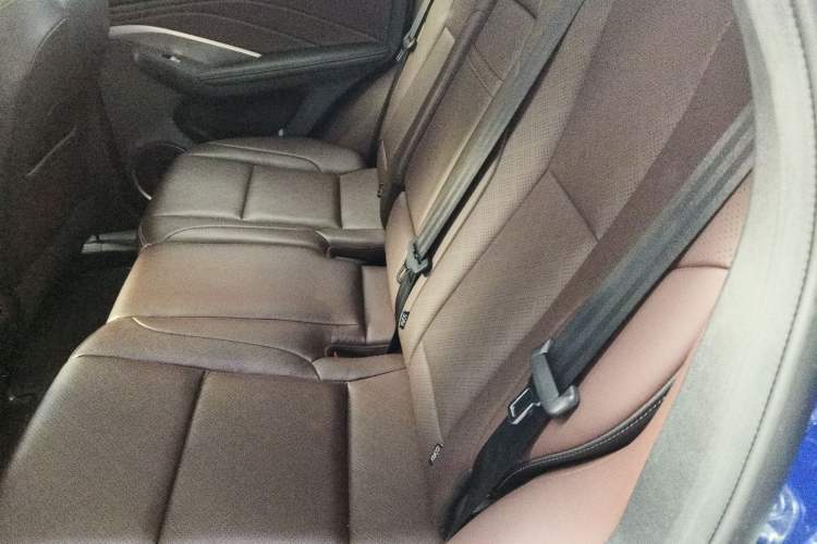 Used Wey VV6 2020 2.0T Two-Wheel Drive Smart Protection+