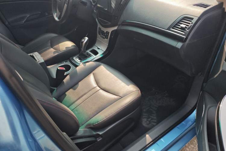 Used BYD e5 2017 300 Prestige Edition
