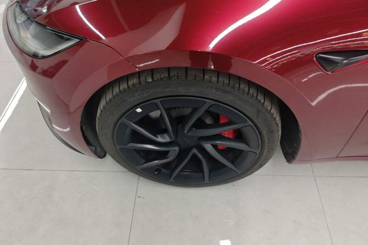 Used Tesla Model 3 2024 High-Performance All-Wheel-Drive Version
