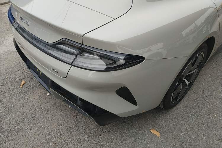 Used Xiaomi Auto SU7 2024 Rear-Drive Long-Range Intelligent Driving Version
