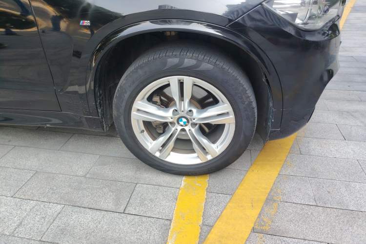 Used BMW X5 

