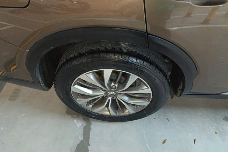 Used GAC Trumpchi GS8 2017 320T Two-Wheel Drive Luxury Smart Connectivity Version (7 Seats)
