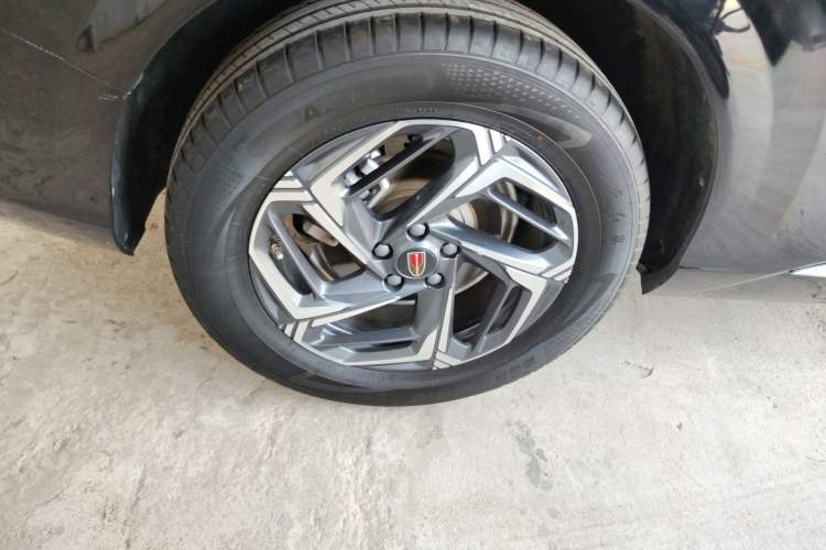 Used Hongqi HS3 2023 1.5T Two-Wheel Drive Shanwei Edition
