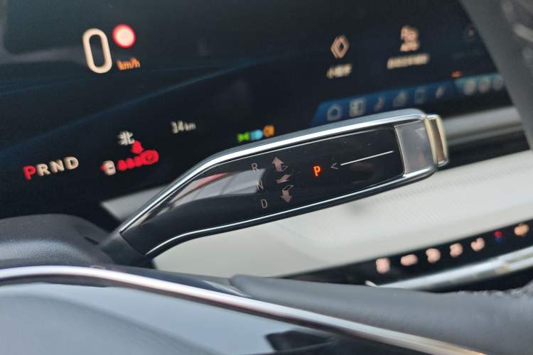 Used Cadillac OPTIQ 2024 Standard Range Version
