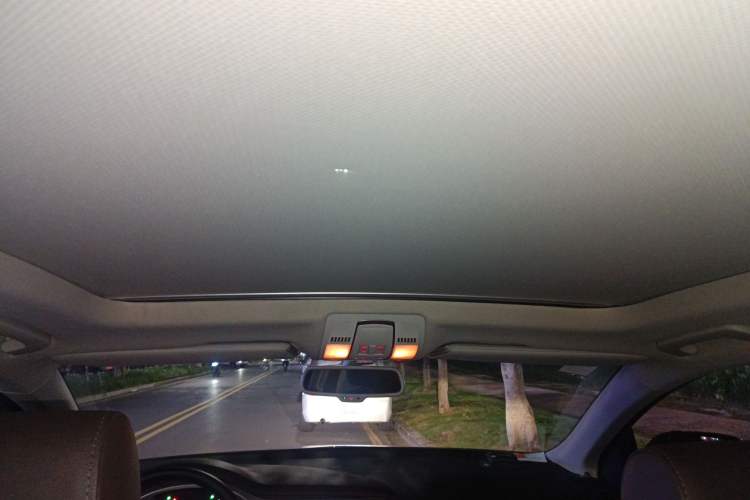 Used Audi Q7 2014 35 TFSI Sport Edition Headliner