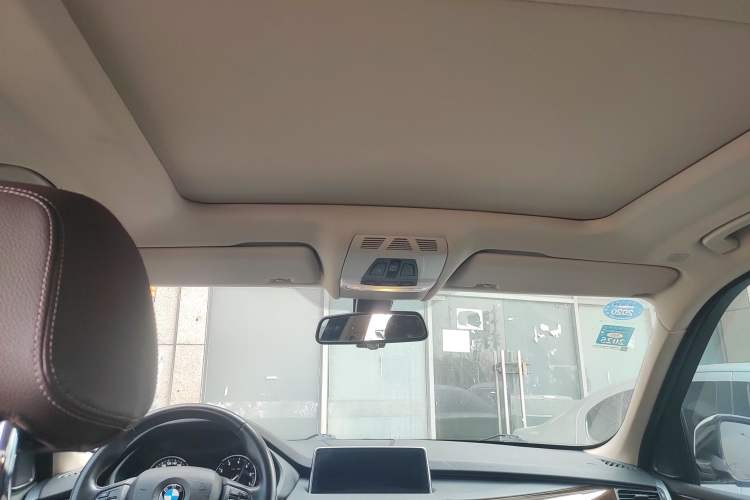 Used BMW X5 2017 xDrive28i
