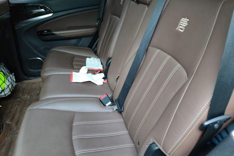 Used BYD Tang New Energy 2017 2.0T All-Wheel Drive Hyatt Model
