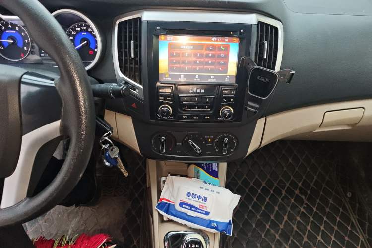 Used Dongfeng Aeolus A30 2014 1.5L Manual Sishang Model