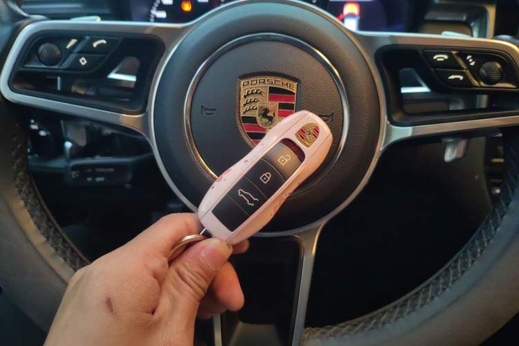 Used Porsche Macan 2020 Macan 2.0T