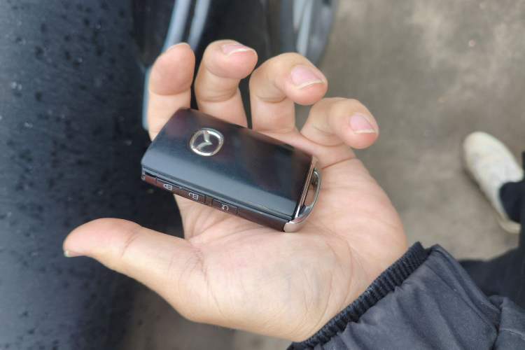 Used Mazda 3 Axela 2020 2.0L Automatic Zhiya Edition Vehicle Key