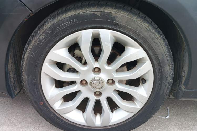 Used Dongfeng Aeolus AX3 2017 Leading Edition 1.5L Automatic Shangkue Model