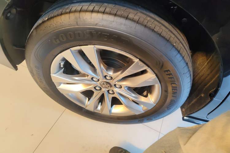 Used Toyota Sienna 2021 2.5L Hybrid Ultimate Edition