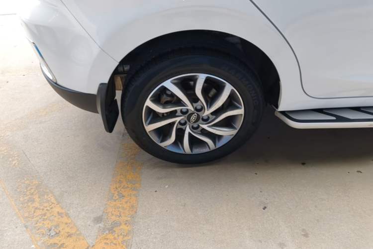 Used JAC Group Refine S2 2017 1.5L Manual Luxury Connect Edition