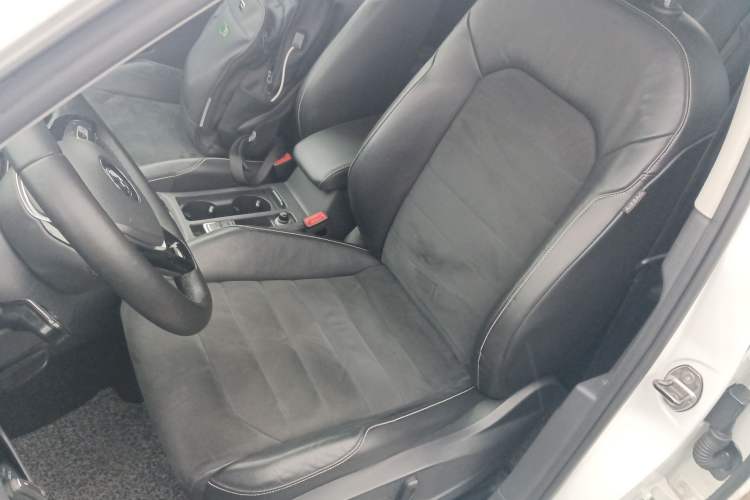 Used Volkswagen Golf 2014 1.4TSI Automatic Flagship Model
