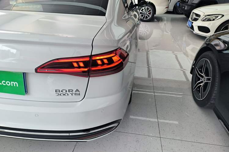 Used Volkswagen Bora 2023 200TSI DSG SmartDrive PRO Edition